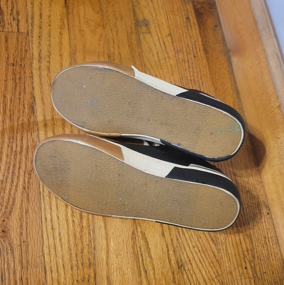 a new day Black Sneakers with Leopard Print Detail - Picture 5 of 10